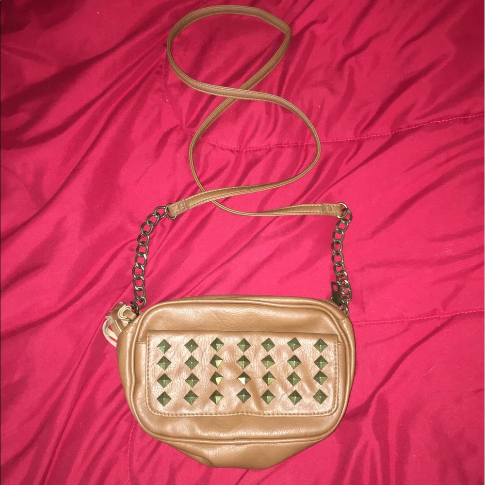 CrossBody Bag!